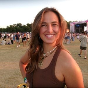 Meet your Posher, Gabrielle